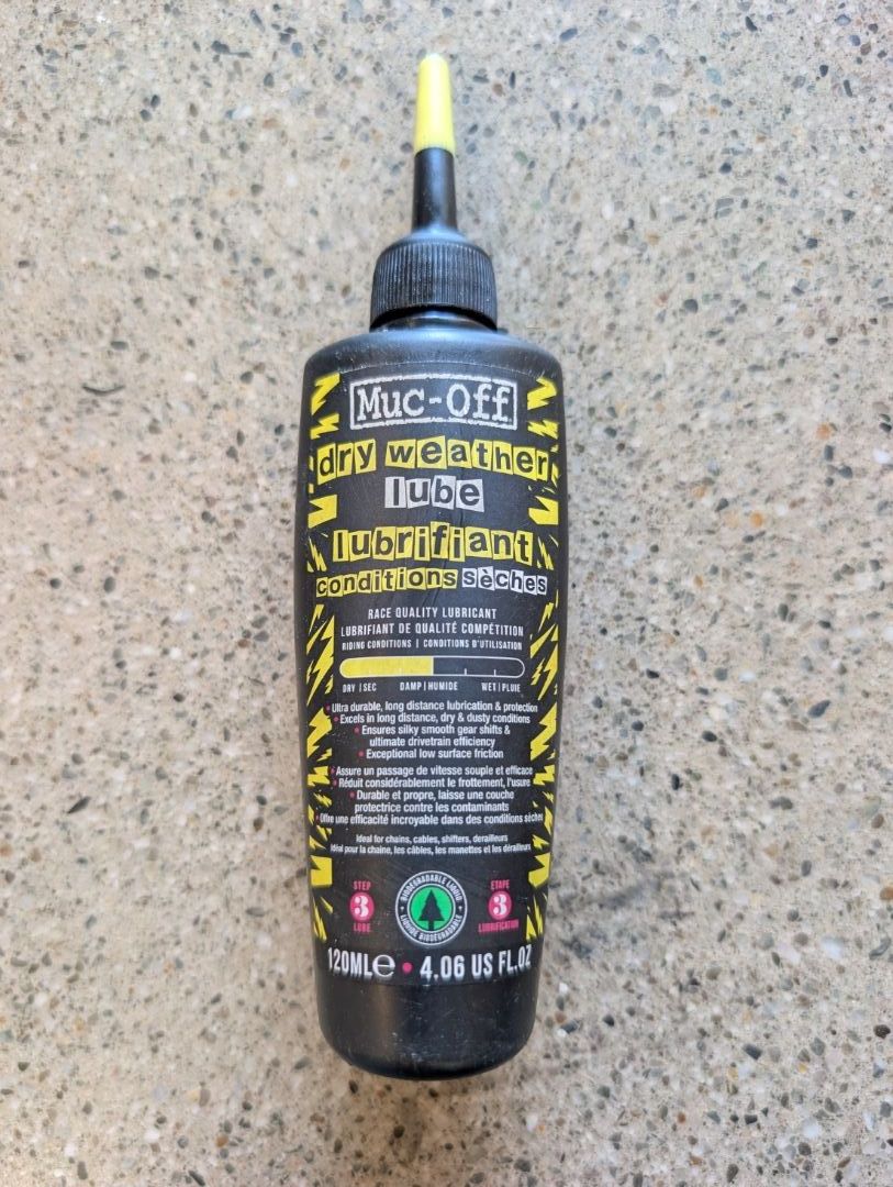 Black/Yellow Muc-Off Dry Weather Lube, 120ml