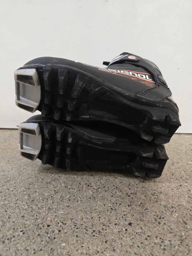 Black/Orange Rossignol Cross country ski boots, EU 36