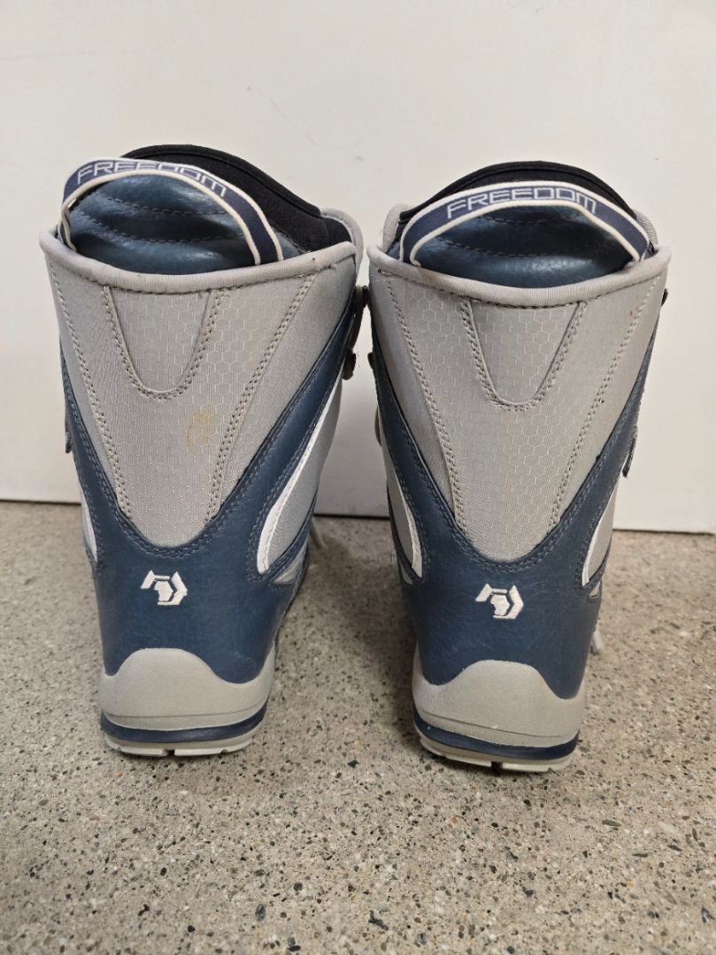 Northwave Freedom Snowboard Boots, EU 33.5