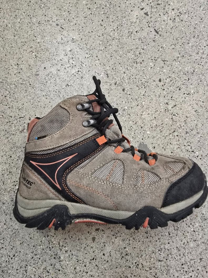 Hi Tec Hiking Boots, EU 34