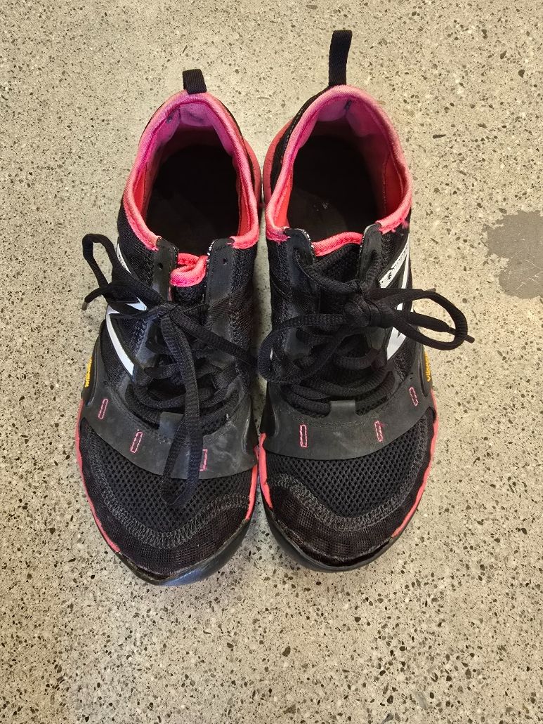 New Balance Trail Shoes, EU 38