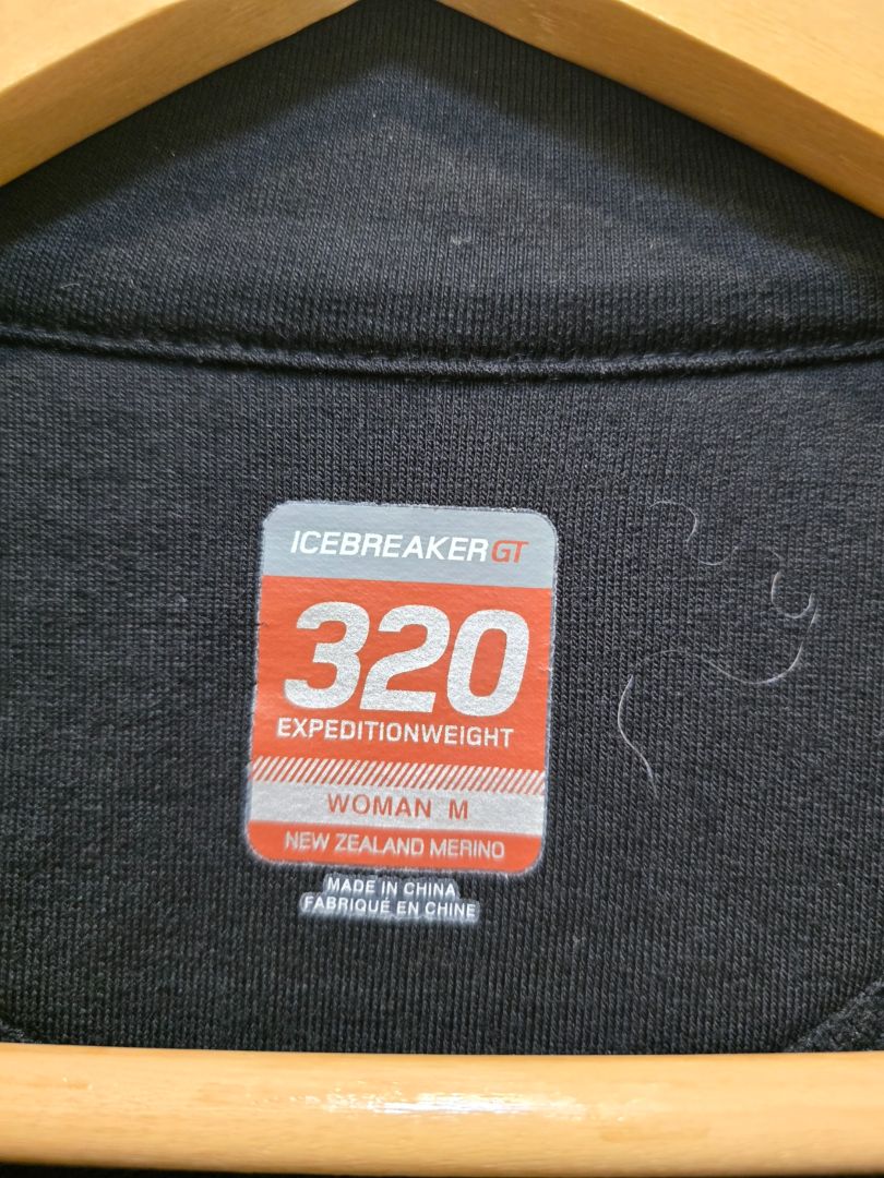 Black Icebreaker Merino Vest, M