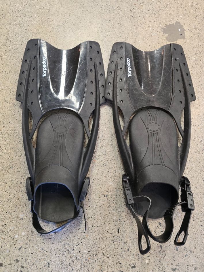 Black Torpedo 7 Flippers, EU 37.5-41