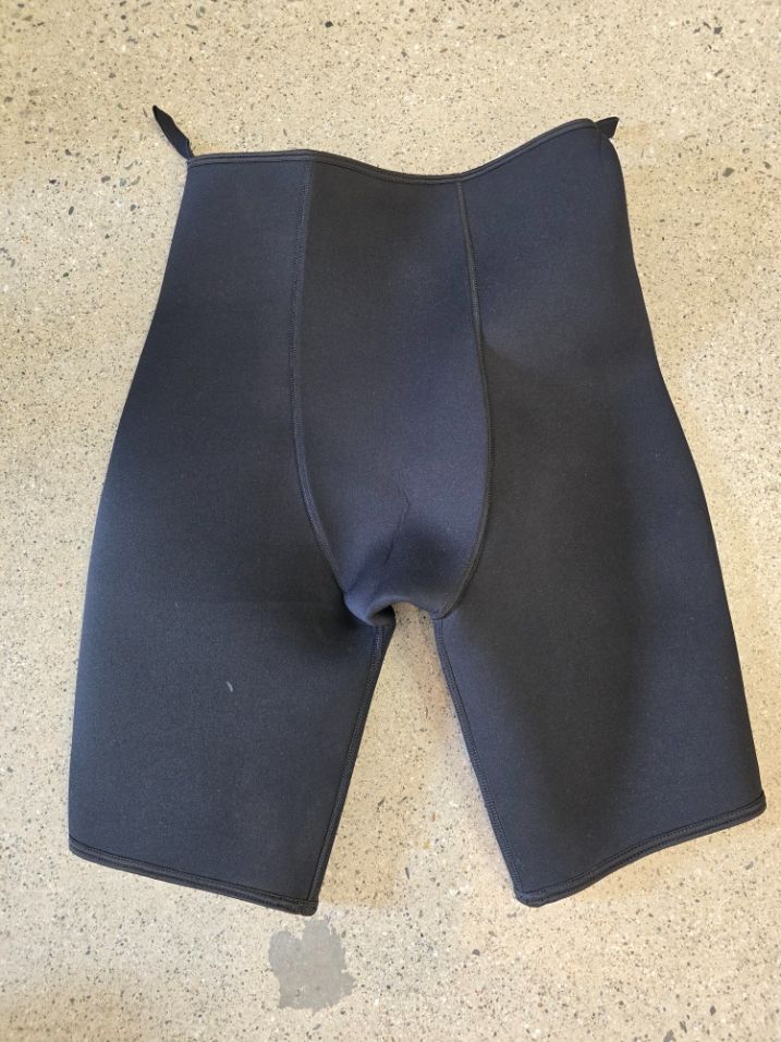 Black Extreme Limits Wetsuit Shorts, L