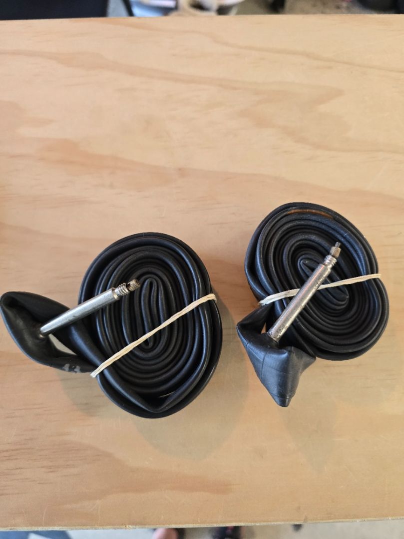 Black Trek Road Bike, L