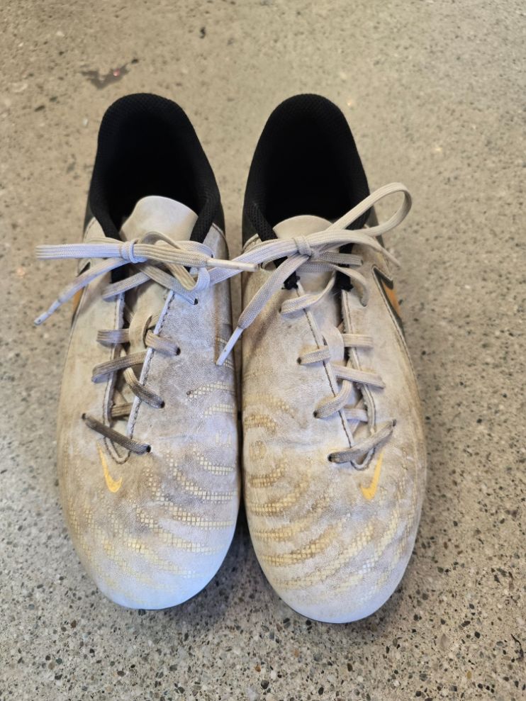 Black Nike Kids Football Boots, EU 36