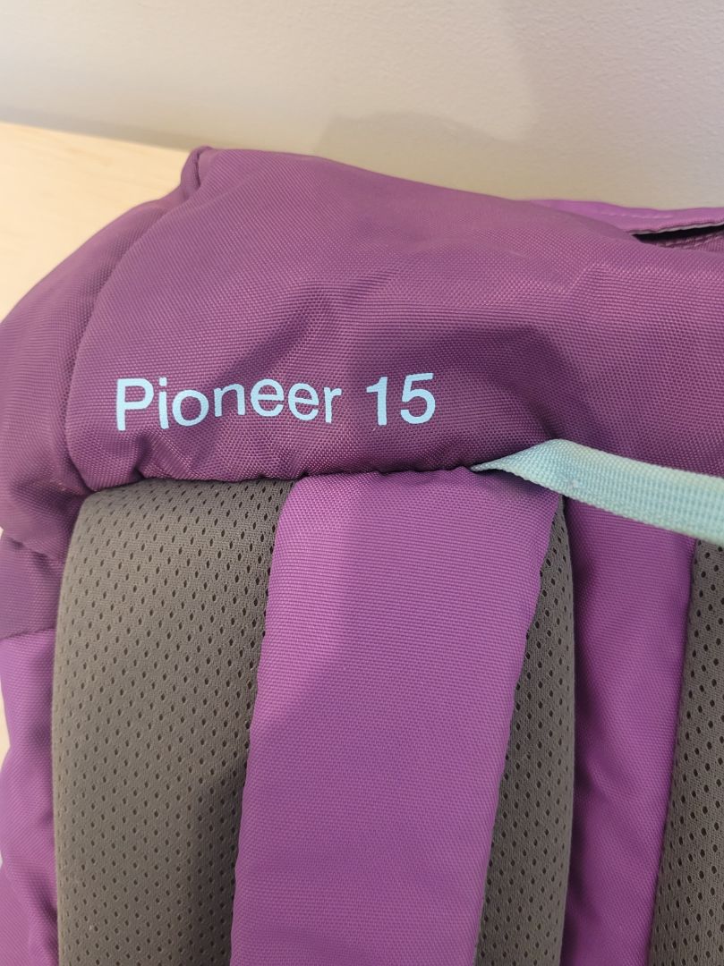Purple Macpac Pioneer 15