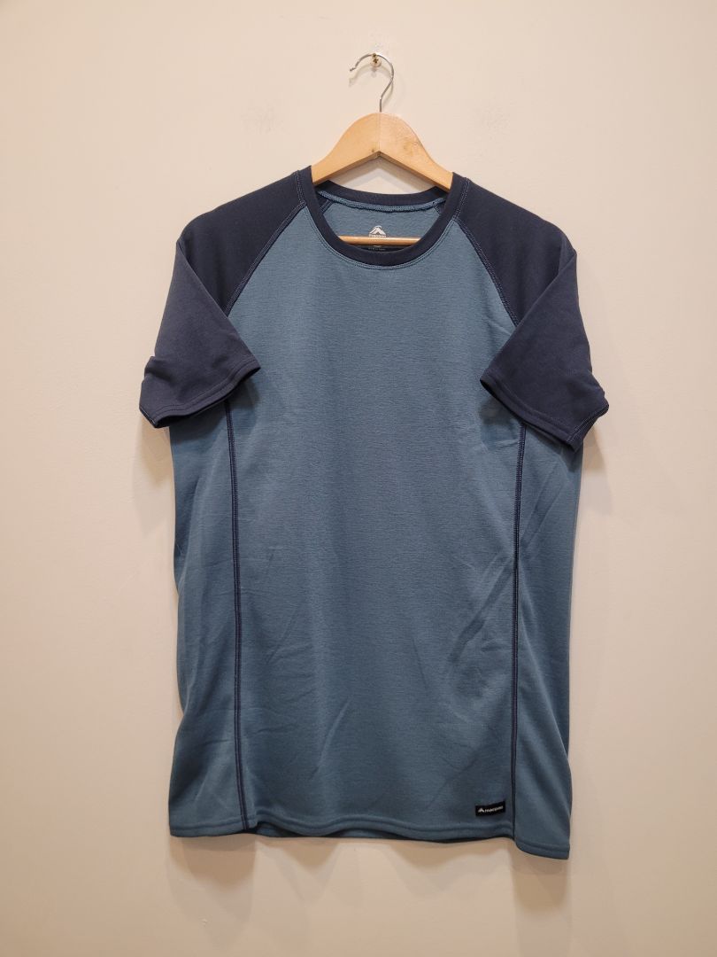 Blue Macpac Geothermal Top, L