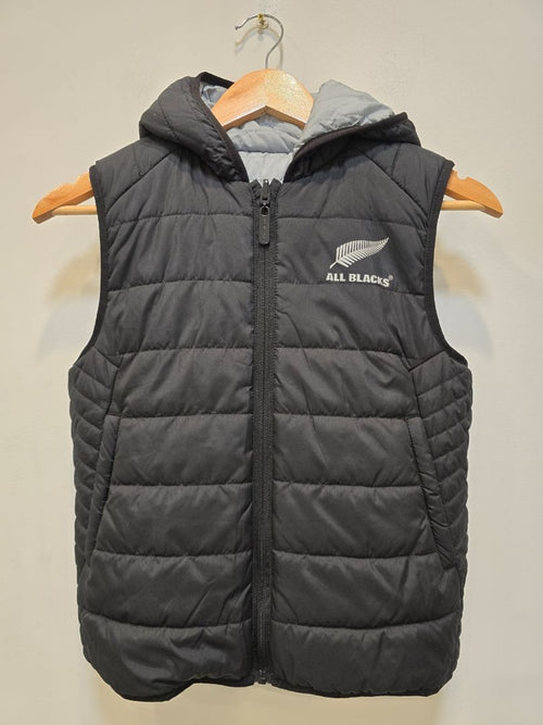 All Blacks puffer vest