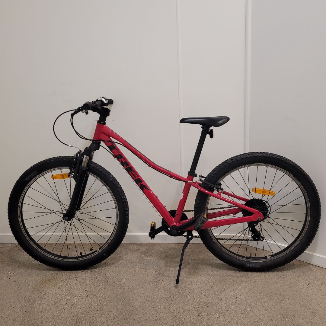 Red Trek Precaliber 24, 24"