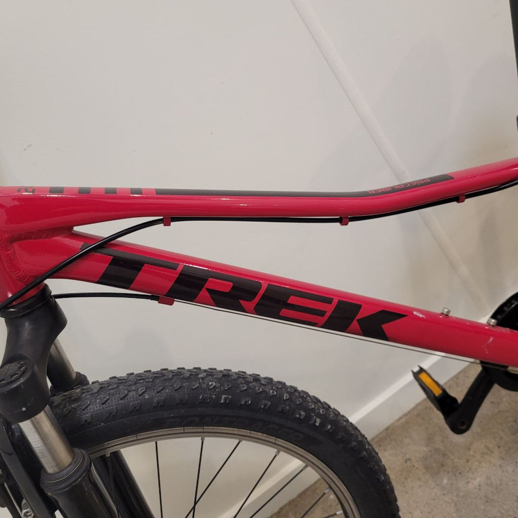 Red Trek Precaliber 24, 24"