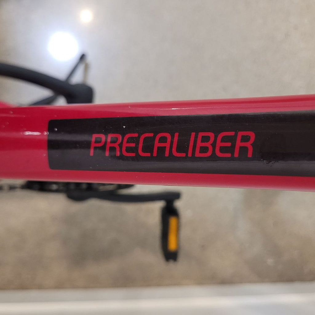 Red Trek Precaliber 24, 24"