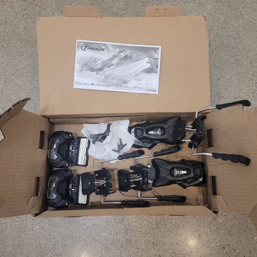 NEW Black Tyrolia Attack 11 GW