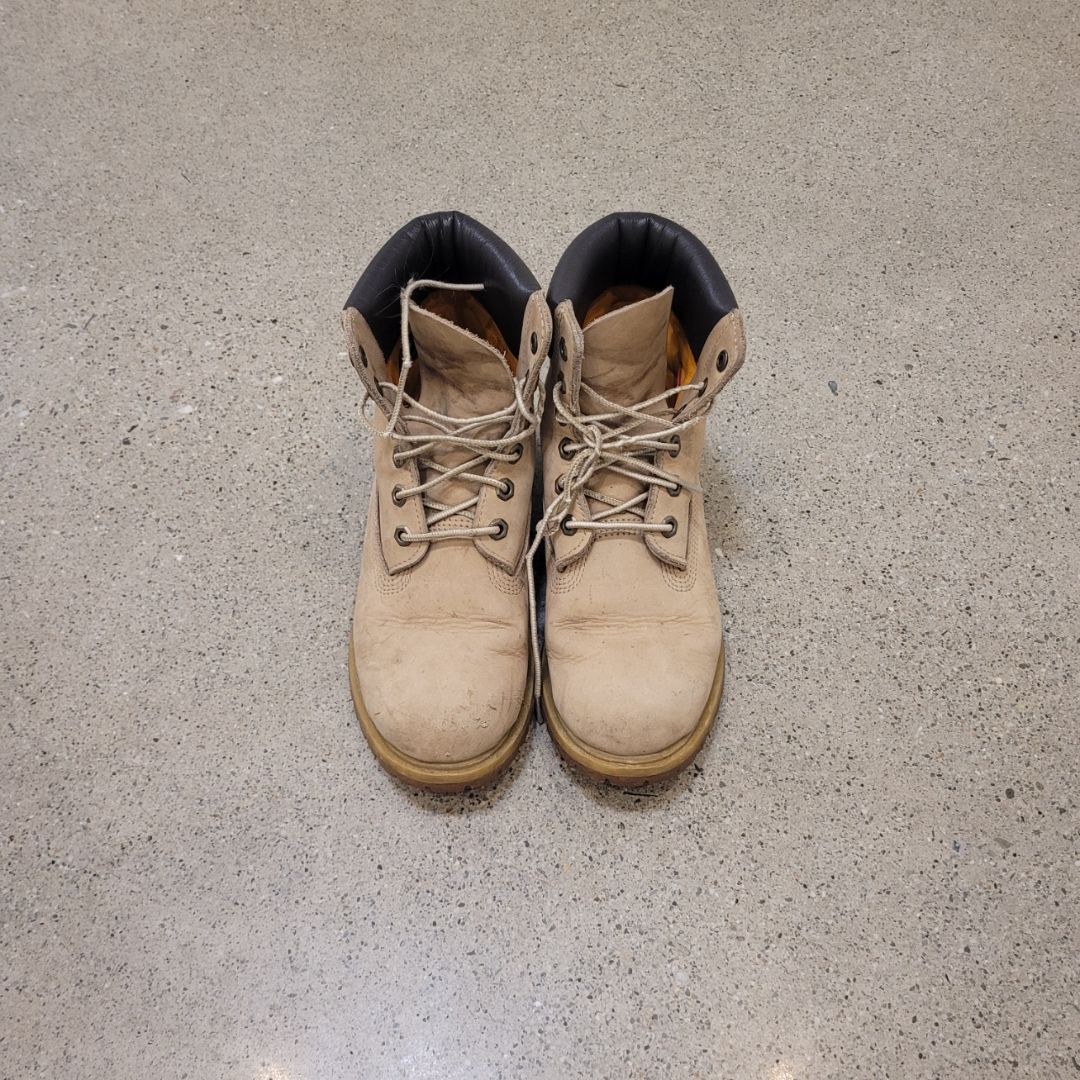 Beige Timberland 6 Inch Boots, 38