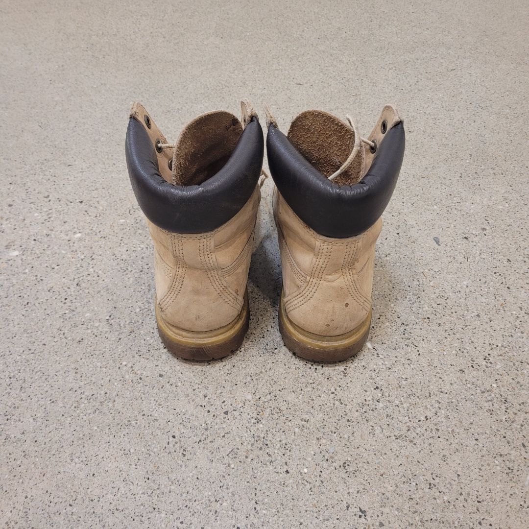 Beige Timberland 6 Inch Boots, 38