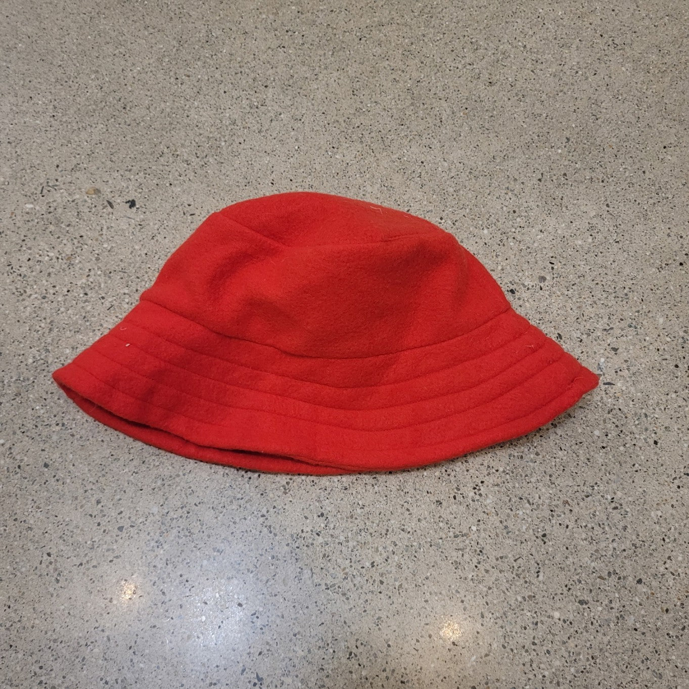 Red Unknown Fleece bucket hat, One size (adult)