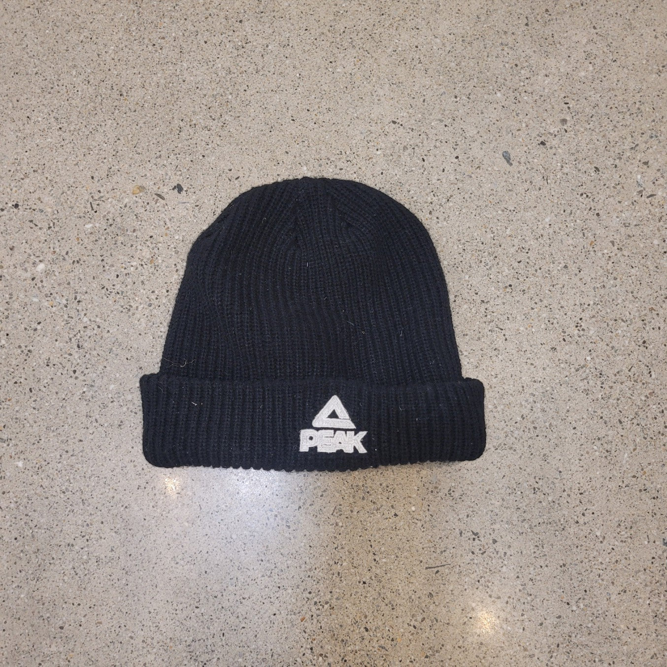 Black Peak Cuffed beanie, One size (adult)