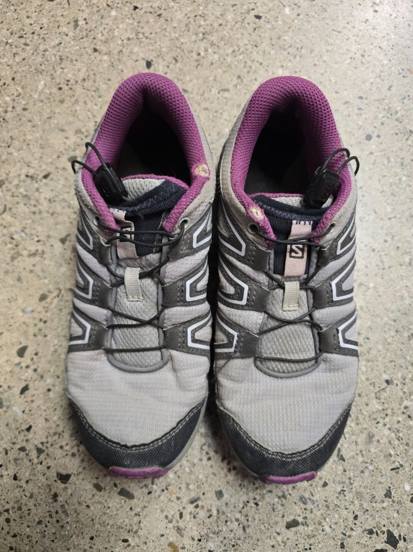 Black Salomon Trail Shoes, EU 34