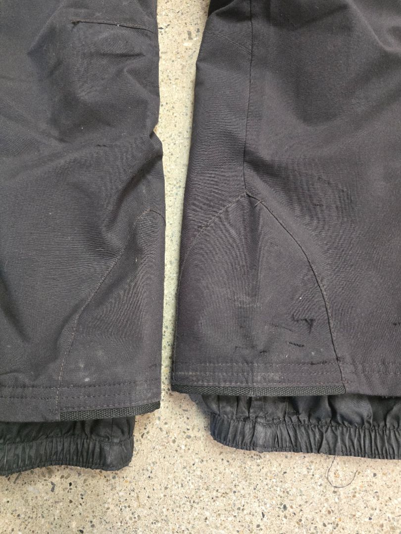 Black O’Neill Kids Ski Pants, 10 yrs