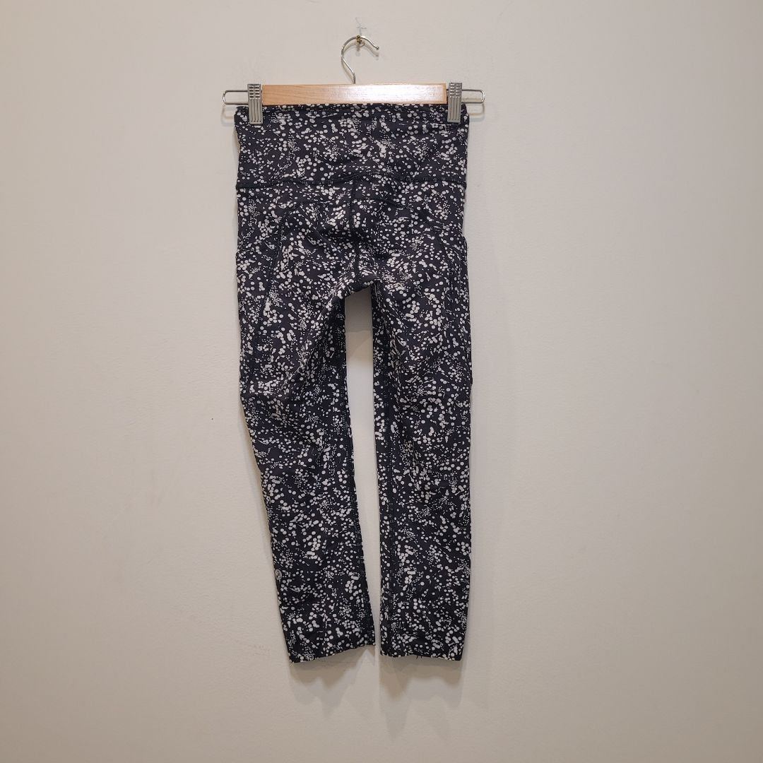 Black Lululemon Patterned Leggings, 2