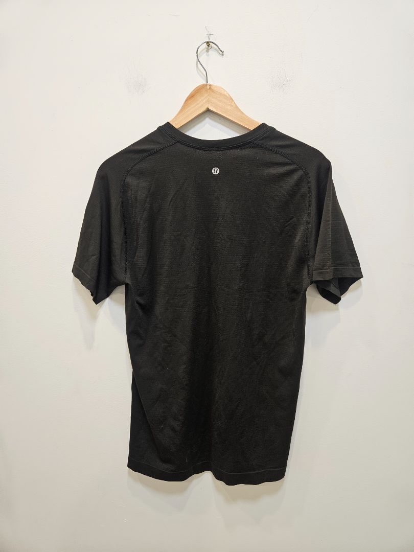 Black Lululemon Active Top, M