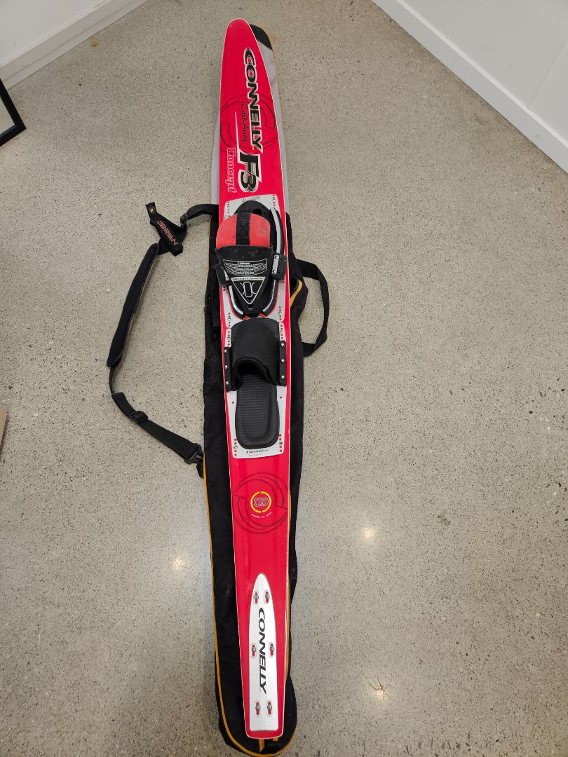 Red Connelly F3 Concept, 65"