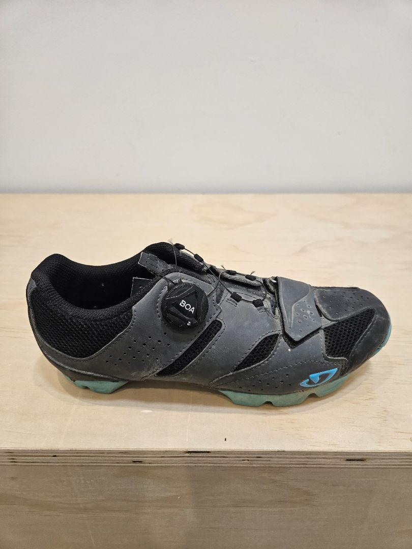 Black Giro Cylinder W, EU 39