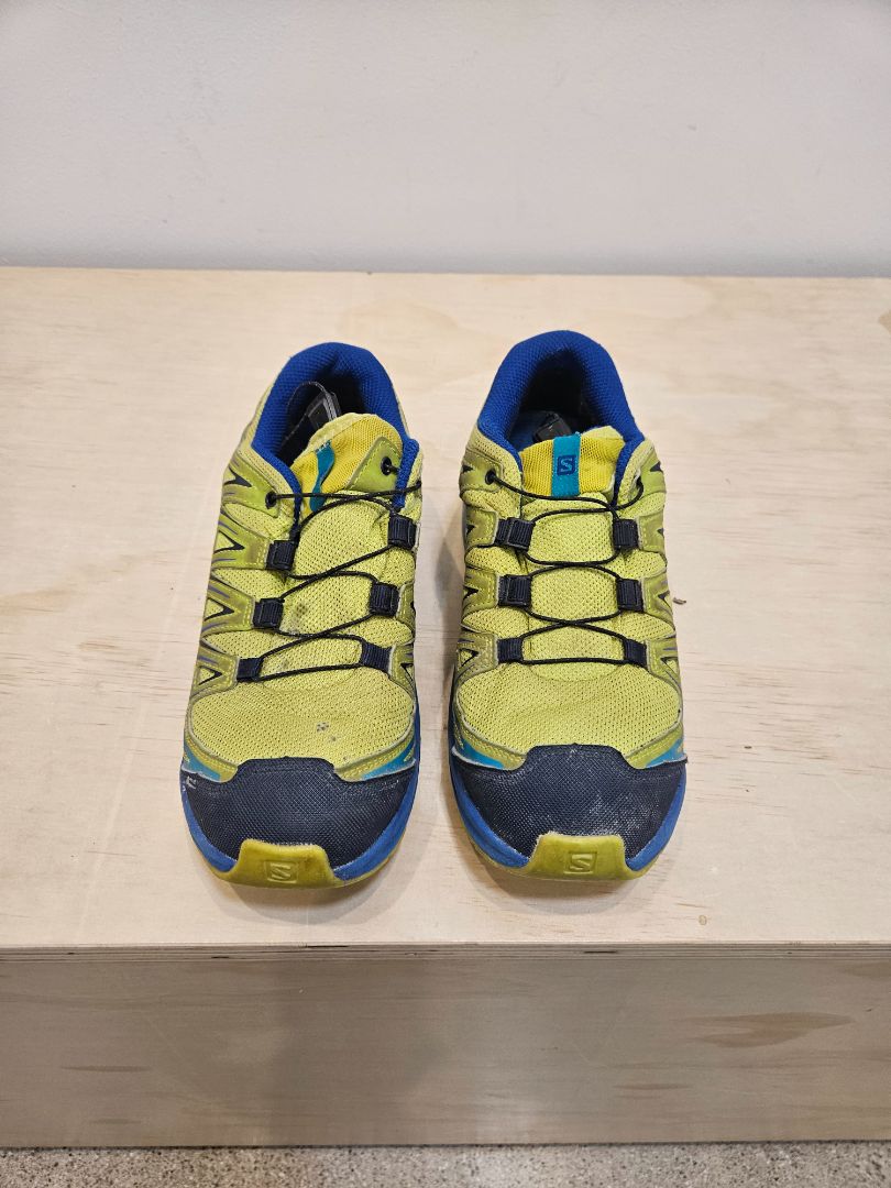 Yellow Salomon XA Pro Shoes, EU 37