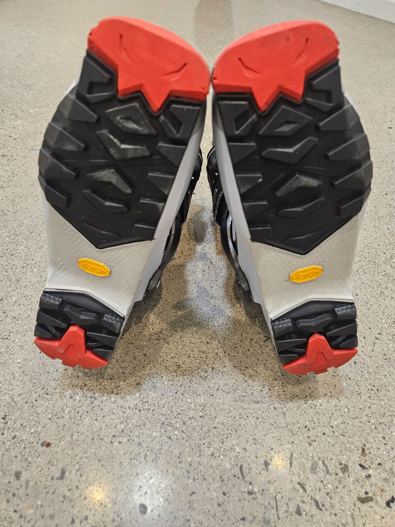 White La Sportiva Vanguard, 25.5