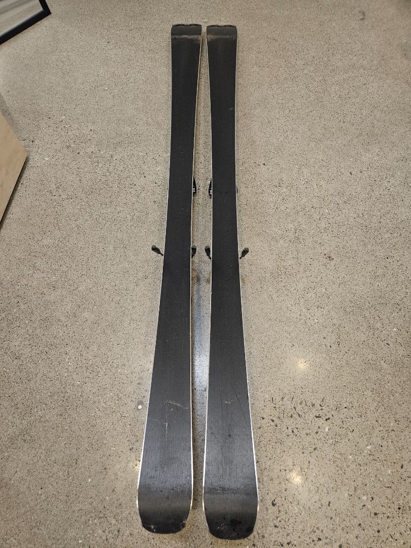 White Head Xenon X 3.0 L, 156cm