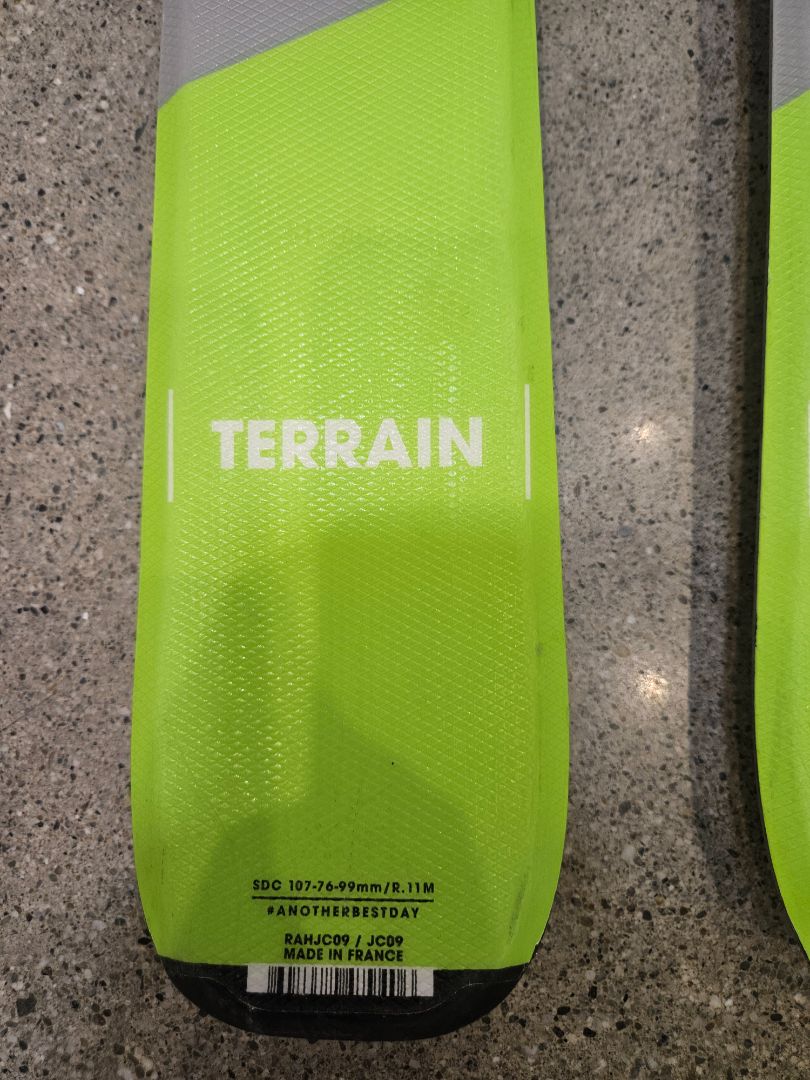 Green Rossignol Terrain, 128 cm