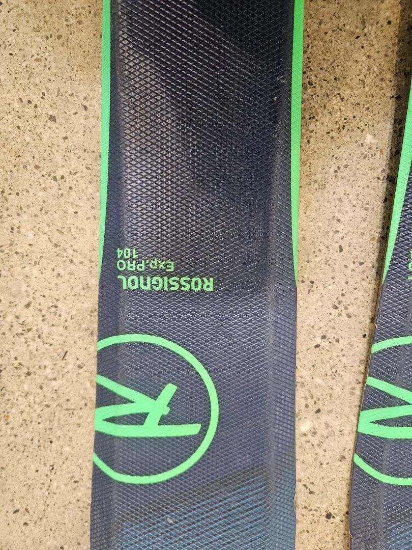 Blue Rossignol Experience Pro, 104 cm