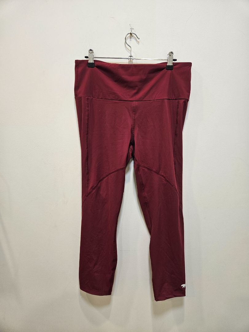 Burgundy Running Bare 3/4 Leggings, AUS 16