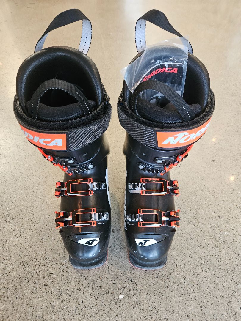 Black Nordica Dobermann GP 90, 23-23.5