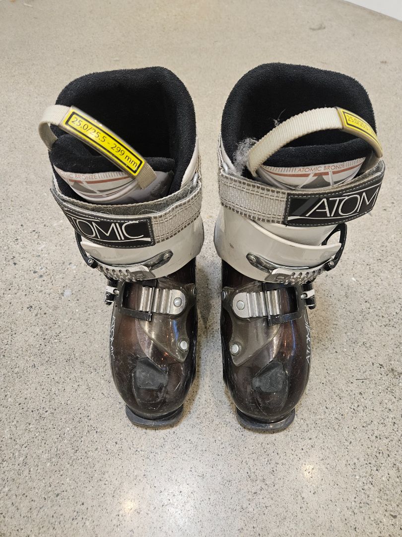 Black Atomic Livefit Silver, 25/25.5 mondo