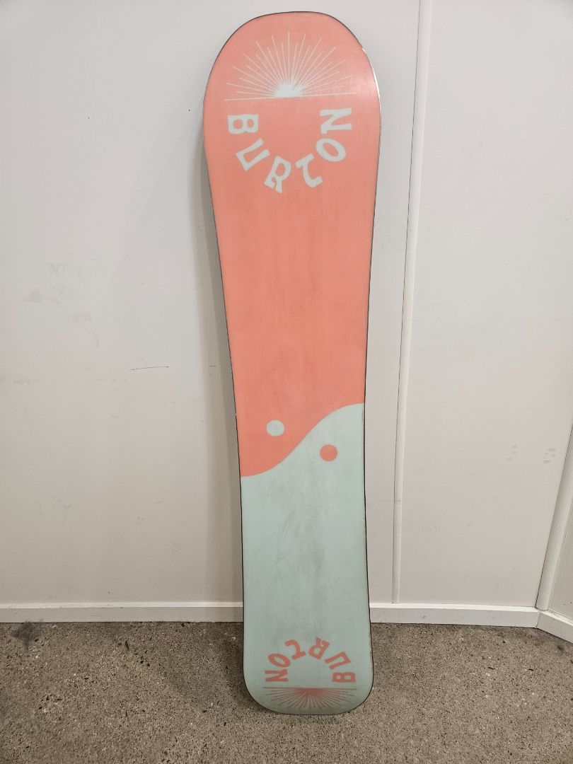 Black Burton Rewind PurePop Camber, 141 cm