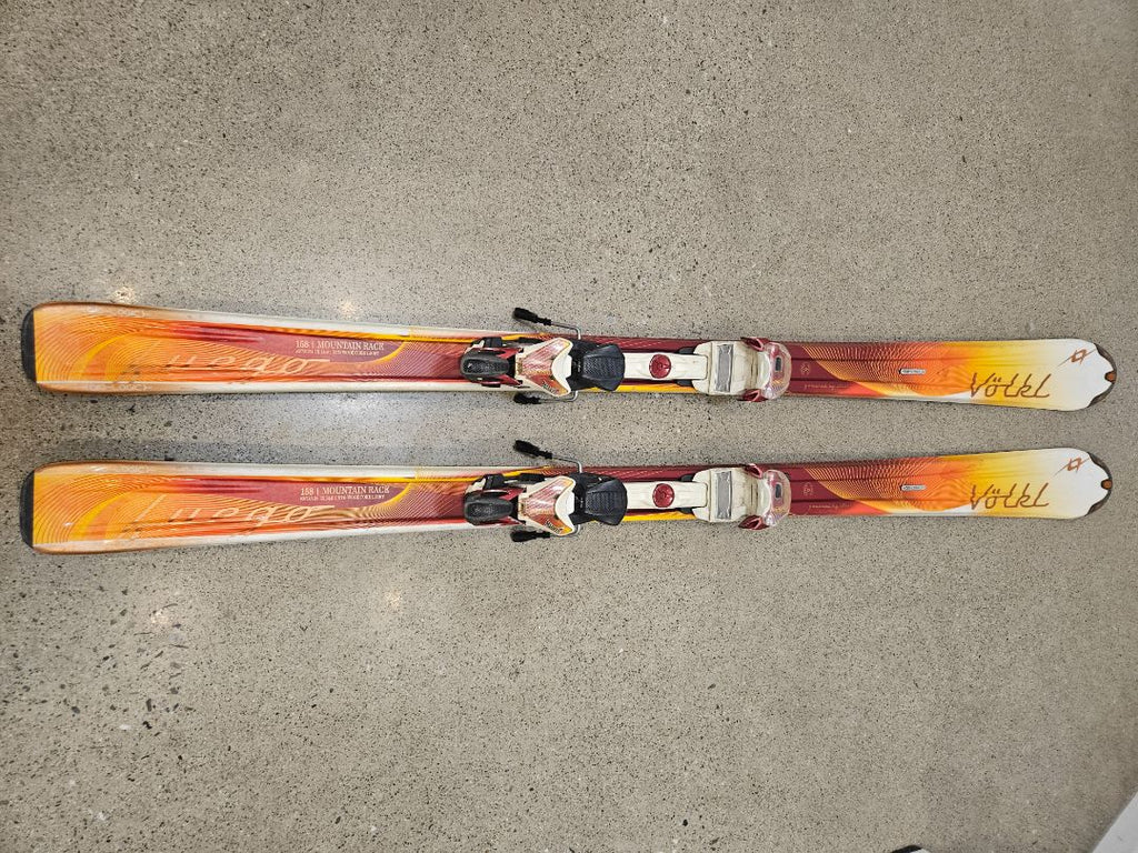 Orange Völkl Fuego, 158 cm