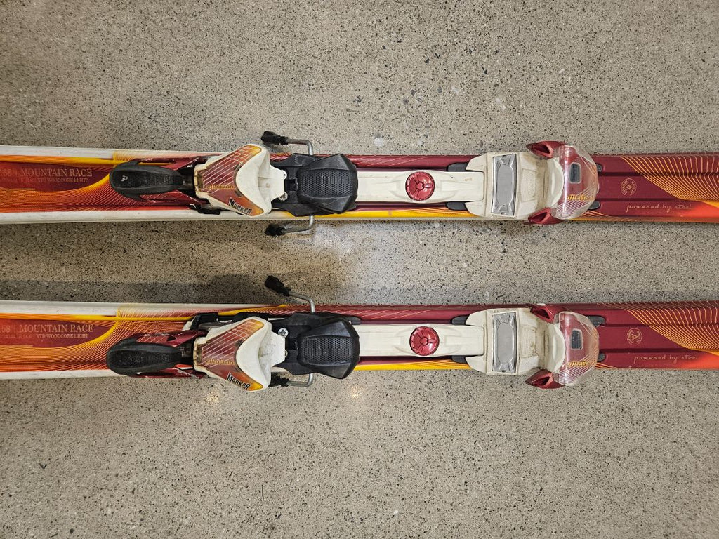 Orange Völkl Fuego, 158 cm