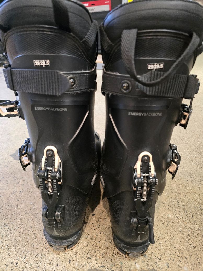 Black Atomic Hawx Ultra XTD 130 Touring, 29.5