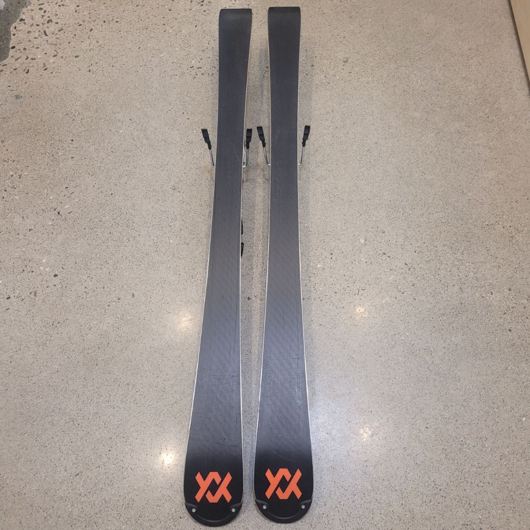 Yellow Völkl Racetiger SL 9, 124cm
