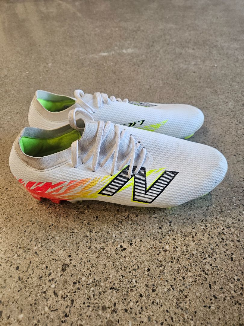 White New Balance Furon v7 Destroy FG, EU 42.5 / US 9