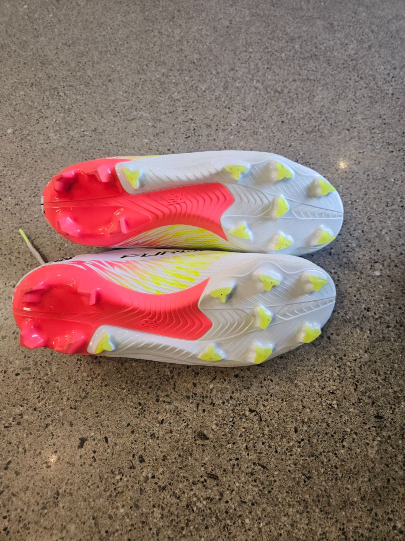 White New Balance Furon v7 Destroy FG, EU 42.5 / US 9