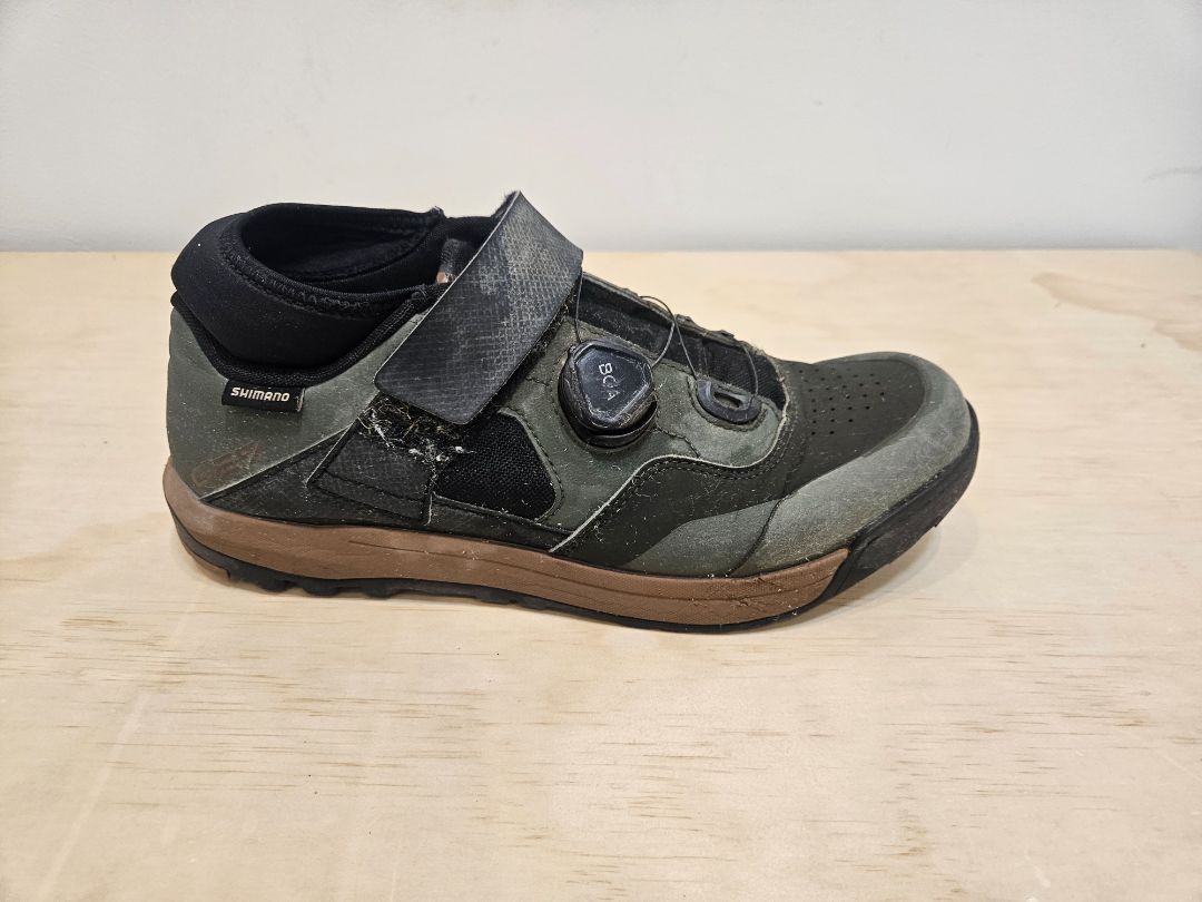 Green Shimano Clipless MTB Shoes, EU 42