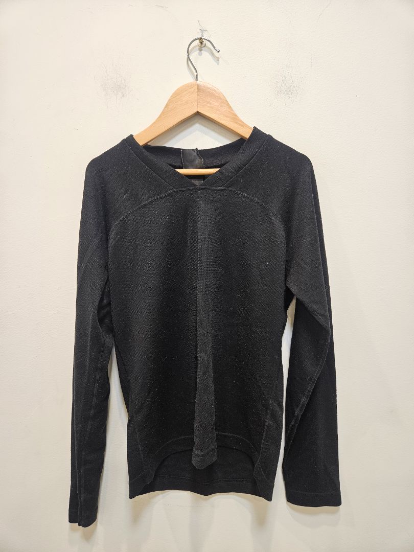 Black Kathmandu Polypro Thermal Top, Kids 8