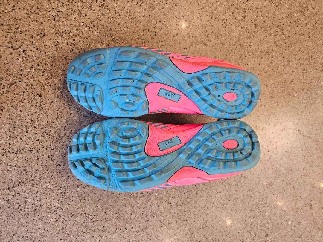 Pink Kookaburra Neon, EU 36