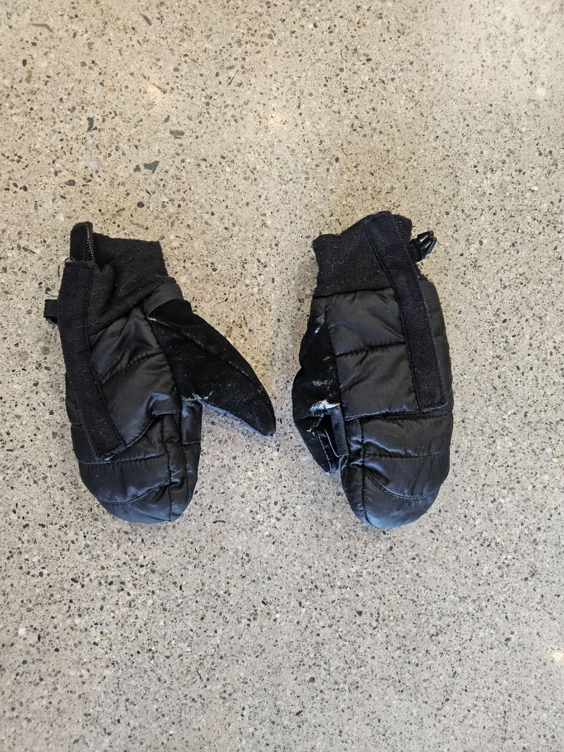 Black  Ski Mittens, Kids XS