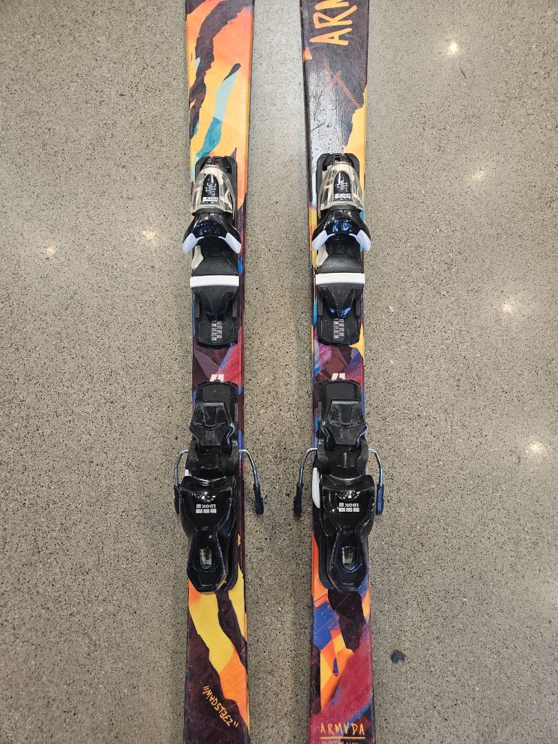 Multicolour Armada Bantam, 135 cm