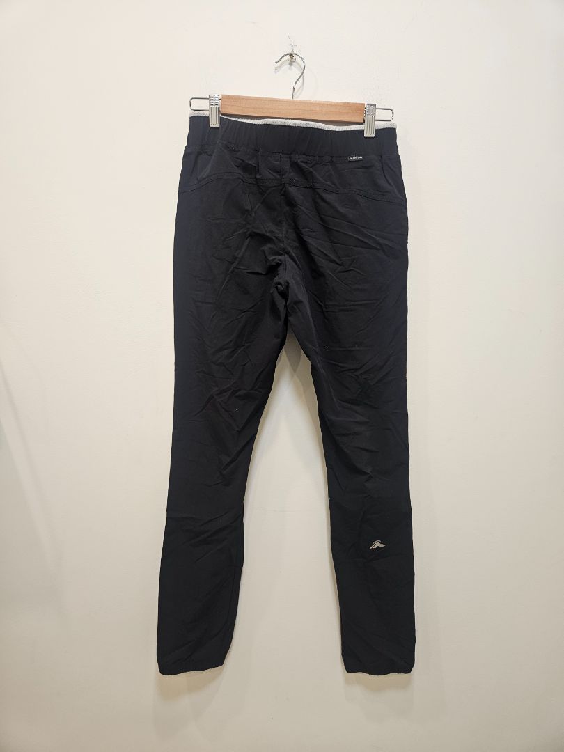 Black Macpac Hiking Pants, Women's 8