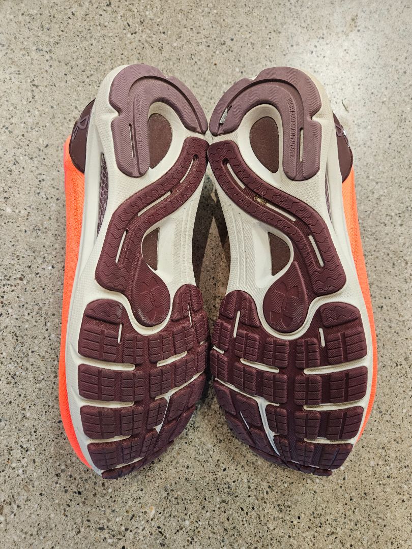 Orange Under Armour HOVR Sonic, EU 40.5