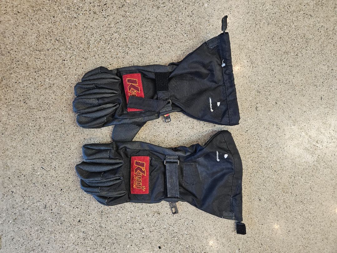 Black KOMBI Ski Gloves, Adult L